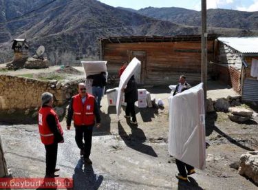 Türk Kızılay’ından Yangın Zedelere Yardım