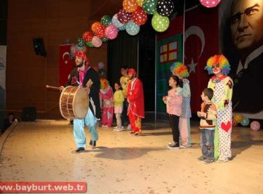 Bayburt Belediyesi’nden 5. Geleneksel Çocuk Şenliği