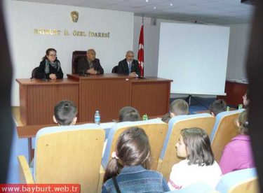 Öğrencilerden Özel İdaresi’ne Ziyaret