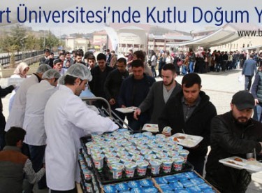 Bayburt Üniversitesi’nde Kutlu Doğum Yemeği