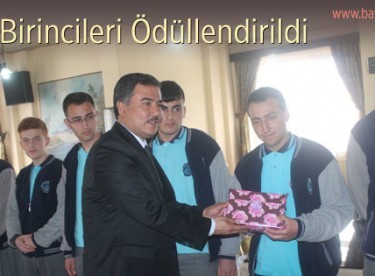 YGS Birincileri Ödüllendirildi