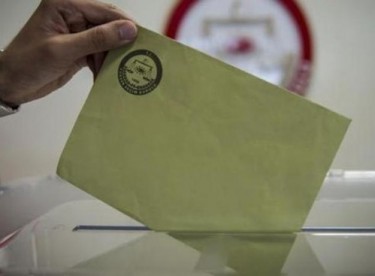 Sonucu sandığa gitmeyenler belirleyecek