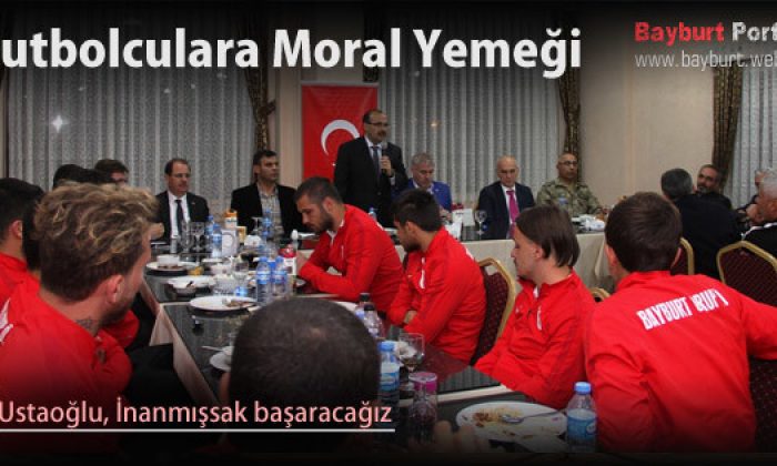 Futbolculara moral yemeği