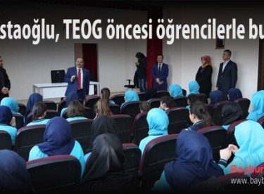 Vali Ustaoğlu, TEOG öncesi öğrencilerle buluştu