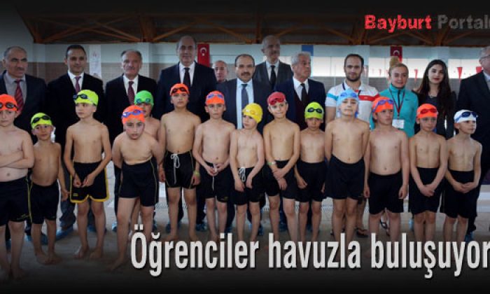 Öğrenciler havuzla buluşuyor