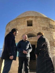 BAYDER’den Fırat Kızıltuğ’a Onursal Üyelik 10 Firat Kiziltug Bayburttaydi 02 – Bayburt Portalı