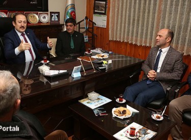 Vali Pehlivan, tarım projeleri hakkında bilgi aldı