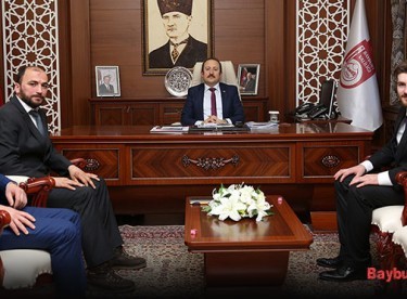 Üni FM Radyo temsilcilerinden Vali Pehlivan’a ziyaret