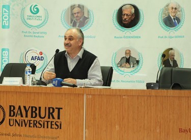 Fazlıoğlu, ‘İslam Felsefesi’ üzerine düşüncelerini paylaştı