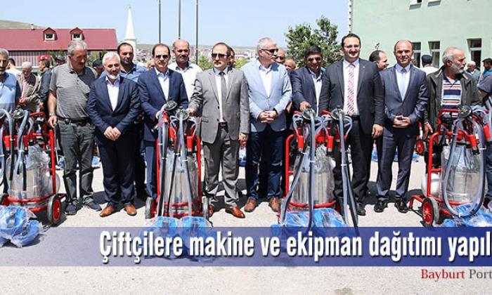 Çiftçilere makine ve ekipman dağıtımı yapıldı