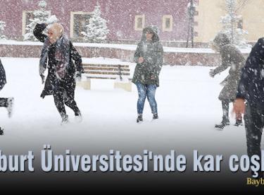 Bayburt Üniversitesi’nde kar coşkusu