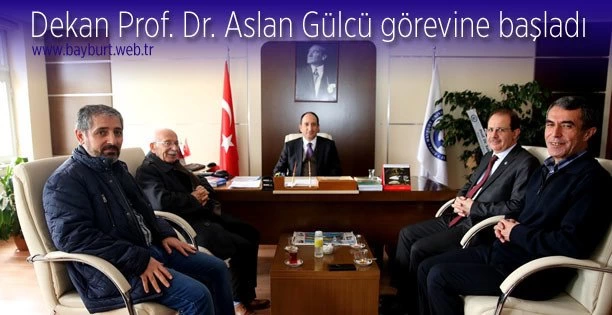 Dekan Prof. Dr. Aslan Gülcü görevine başladı