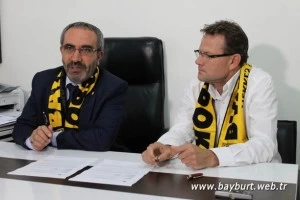 Bayburt Grup, yeni hocasını buldu