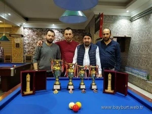 Ünlü bilardocular Bayburt’ta kapıştı 2 – Bayburt Portalı