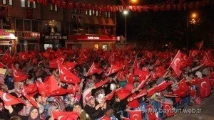 Maliye Bakanı Naci Ağbal Demokrasi Nöbetine katıldı 1