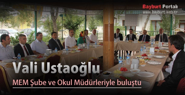 Vali Ustaoğlu, MEM Şube ve Okul Müdürleriyle buluştu