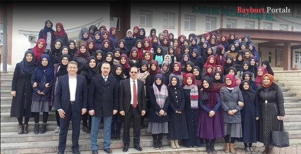 Kız Anadolu İmam Hatip’ten üniversite ziyareti