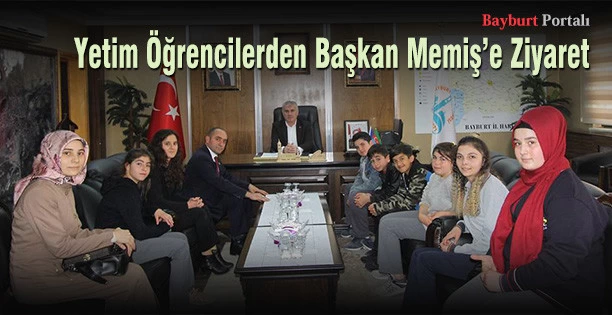 Yetim Öğrencilerden Başkan Memiş’e Ziyaret
