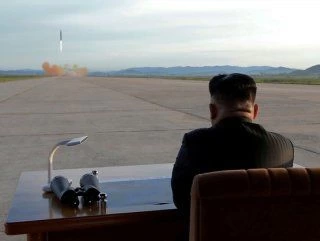 Kuzey Kore: ABD nükleer savaş için yalvarıyor