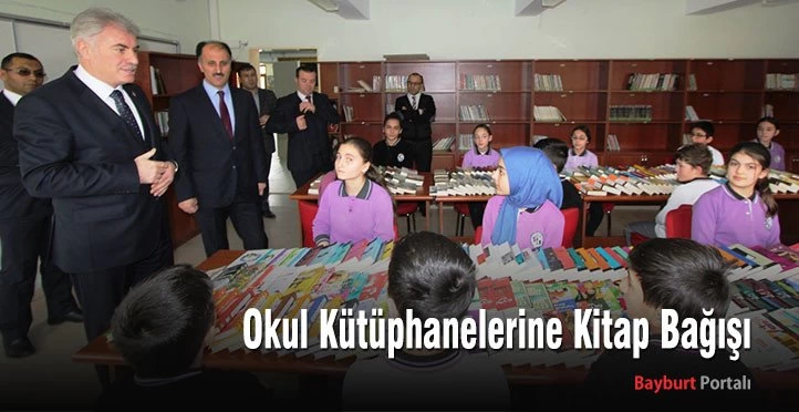 Bayburt Belediyesin’den Kitap Bağışı