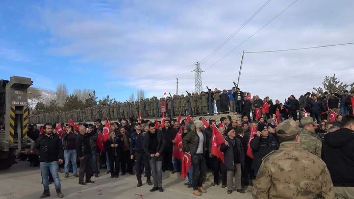 Bayburttan Afrine coskuyla ugurlandilar 5 – Bayburt Portalı