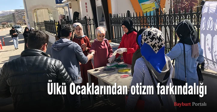 Ülkü Ocaklarından otizm farkındalığı