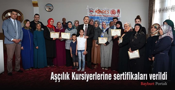 Aşçılık Kursiyerlerine sertifikaları verildi