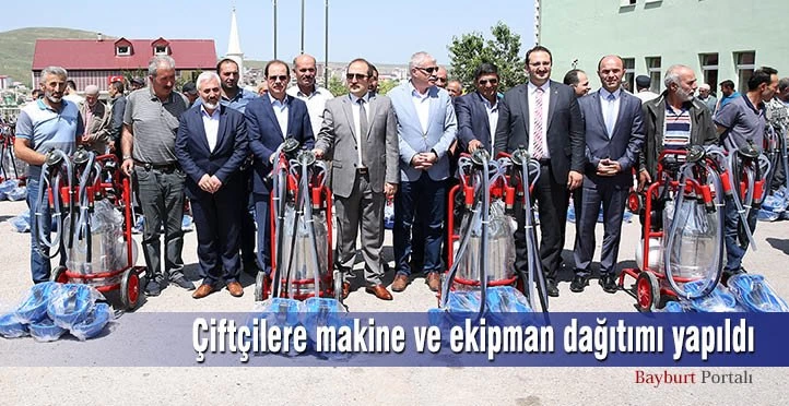Çiftçilere makine ve ekipman dağıtımı yapıldı