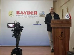 BAYDER de Dede Korkut konulu sunumlar 05 – Bayburt Portalı – Bayburt Haberleri, Son Dakika Bayburt Web Haber Sitesi