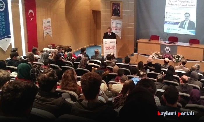Misafir öğrenciler ‘Toplum ve Sosyal Yaşam’ seminerinde buluştu