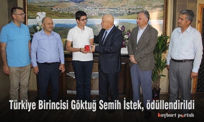 Türkiye Birincisi Göktuğ Semih İstek, ödüllendirildi