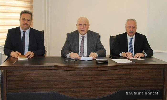 Bayburt Belediyesi’nde değerlendirme toplantısı