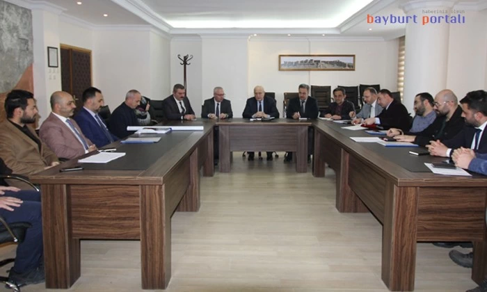 Bayburt Belediyesi’nde yeni iş sezonu masaya yatırıldı