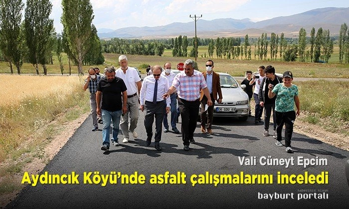 Vali Epcim, Aydıncık Köyü’nde asfalt çalışmalarını inceledi