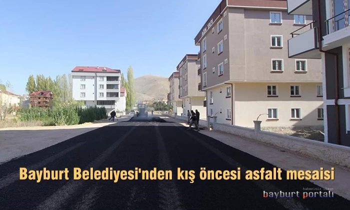 Bayburt Belediyesi’nden kış öncesi asfalt mesaisi