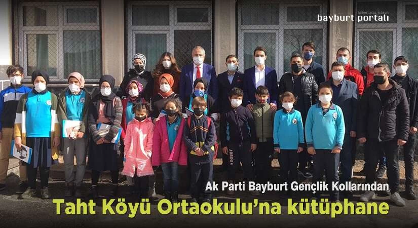 Bayburt Ak Gençlik’ten Taht Köyü Ortaokulu’na kütüphane