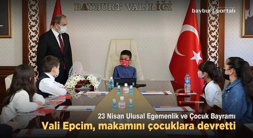 Vali Cüneyt Epcim, makamını çocuklara devretti