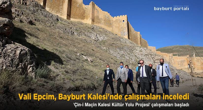 Vali Epcim, Bayburt Kalesi’nde çalışmaları inceledi