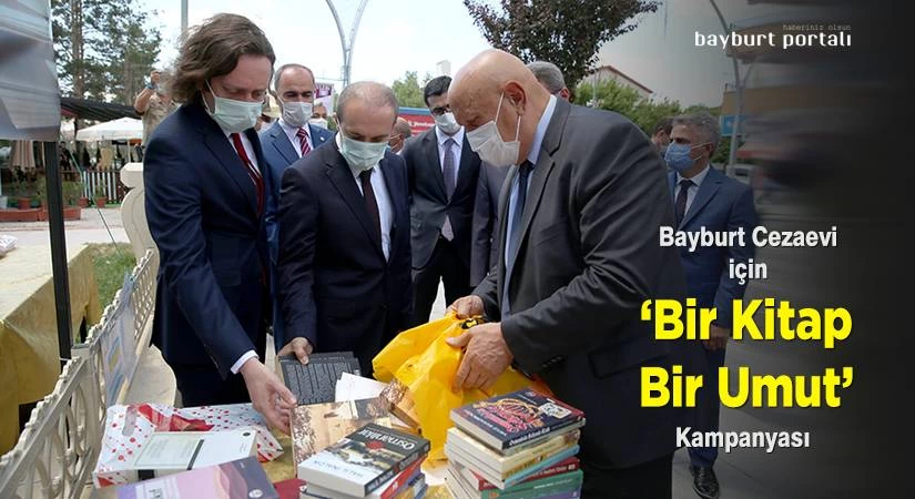 Bayburt’ta cezaevi için kitap bağış standı açıldı