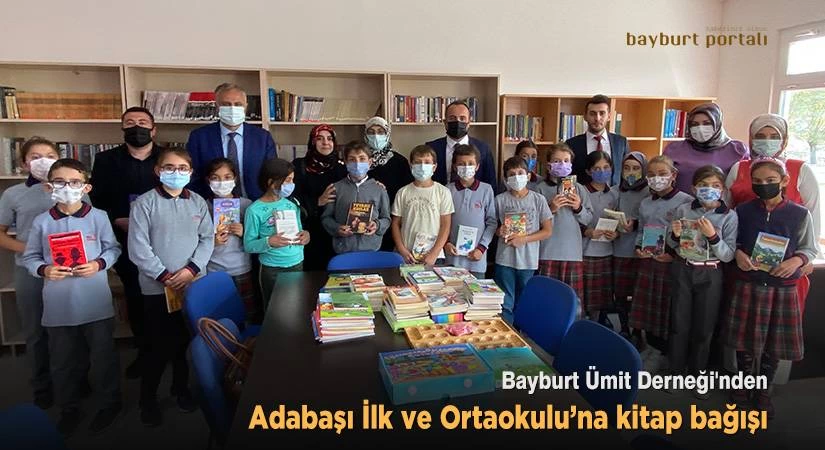 Bayburt Ümit Derneği’nden kitap bağışı