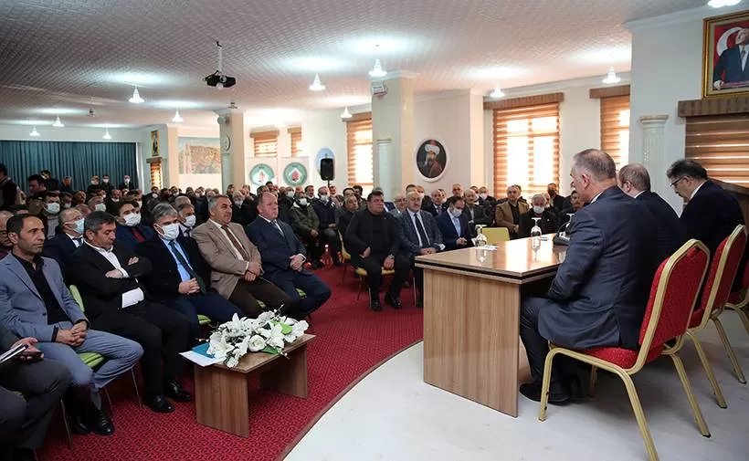 Vali Epcim ve Milletvekili Battal Köy Muhtarlarıyla buluştu 1 Vali Epcim ve Milletvekili Battal Koy Muhtarlariyla bulustu 1 – Bayburt Portalı