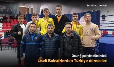 Bayburtlu Liseli Boksörlerden Türkiye dereceleri