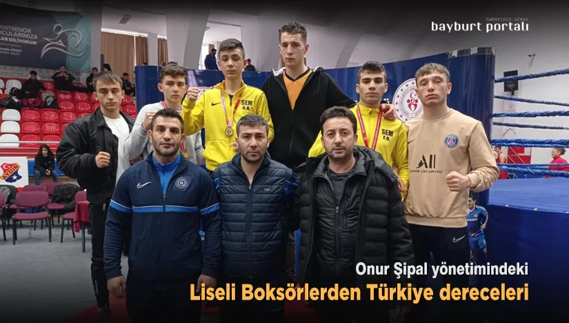 Bayburtlu Liseli Boksörlerden Türkiye dereceleri