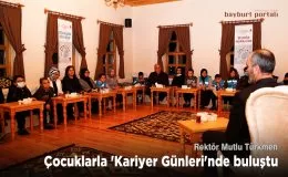 Rektör Türkmen, çocuklarla ‘Kariyer Günleri’nde buluştu