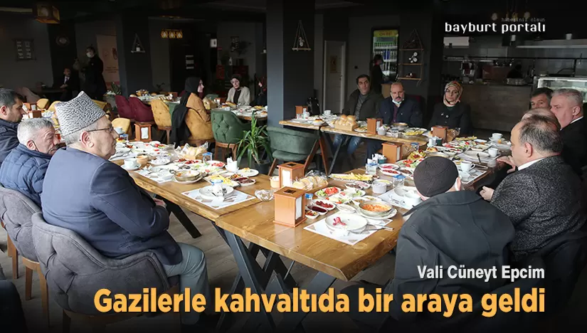 Vali Cüneyt Epcim, Gazilerle Kahvaltıda Buluştu