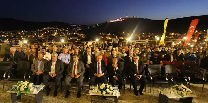 Bayburt Kalesi Sair Zihni Siir Gecesine ev sahipligi yapti 1 – Bayburt Portalı