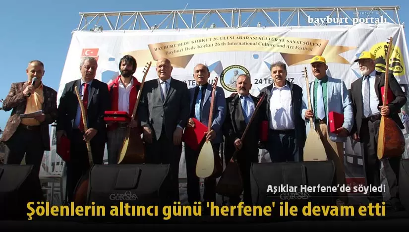 Bayburt’ta aşıklar Herfene’de söyledi