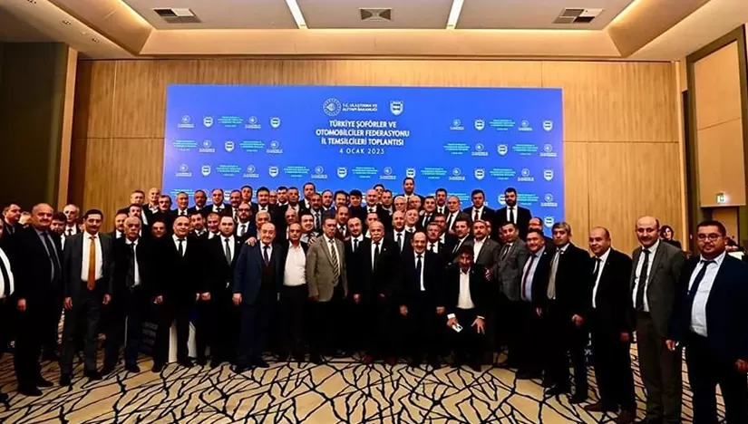 Başkan Mevlütoğulları Bayburt’taki şoförlerin sorunlarını Ankara’ya taşıdı