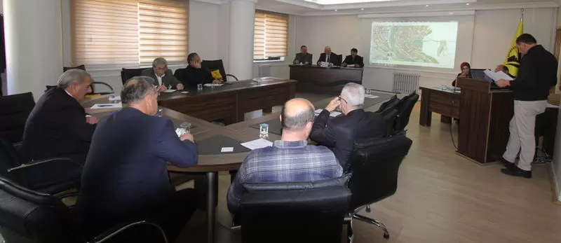 Baskan Pekmezci 2023 yilinin ilk meclis toplantisinda alkislandi 1 – Bayburt Portalı