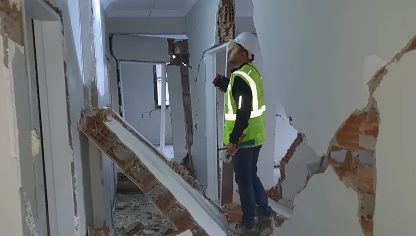 Bayburt Üniversitesi, Adıyaman’da hasar tespiti yapıyor